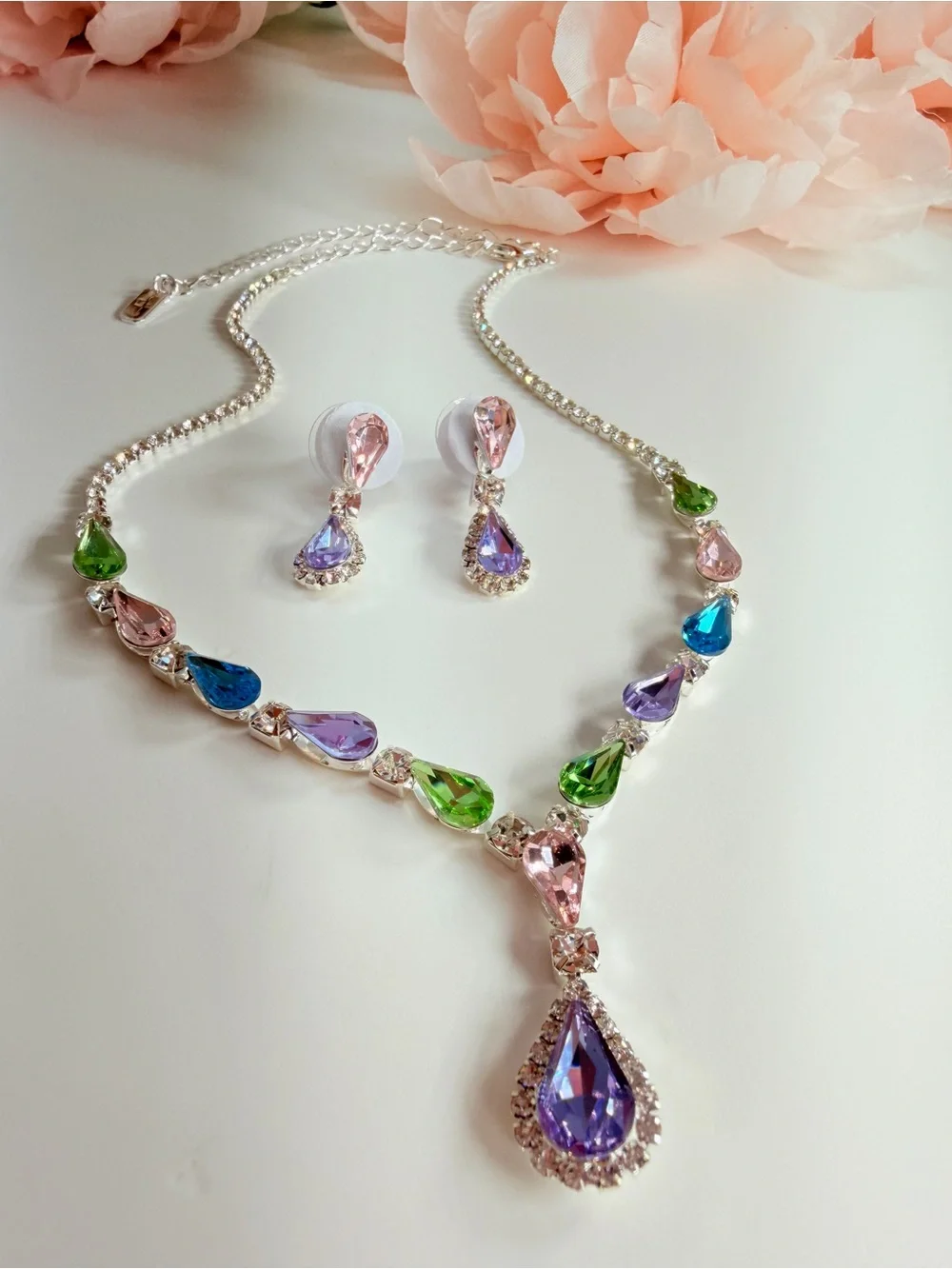 N/A elegant multicolor